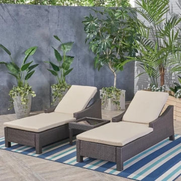 Outdoor Loungers Manufacturers in Delhi