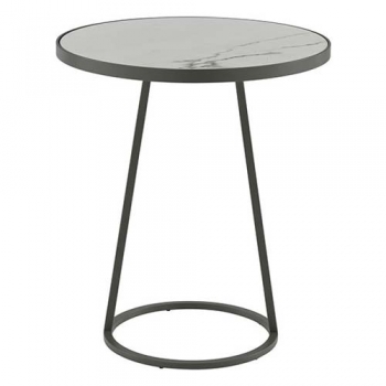 Outdoor Cafe Table Manufacturers in Delhi